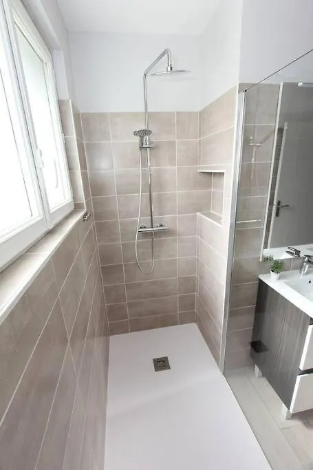 Maison Climatisee Avec Parking Montauban